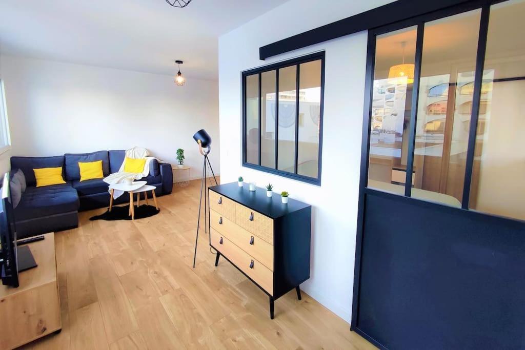 Appartement Grand Voile - Hyper Centre, Climatisation, Vue Panoramique Sur L'Architecture De La Grande Motte Extérieur photo