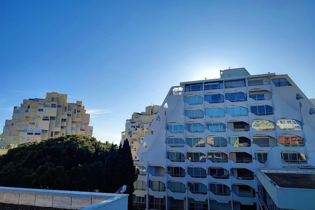 Appartement Grand Voile - Hyper Centre, Climatisation, Vue Panoramique Sur L'Architecture De La Grande Motte Extérieur photo