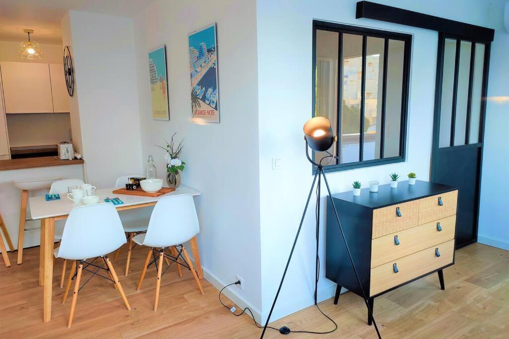 Appartement Grand Voile - Hyper Centre, Climatisation, Vue Panoramique Sur L'Architecture De La Grande Motte Extérieur photo
